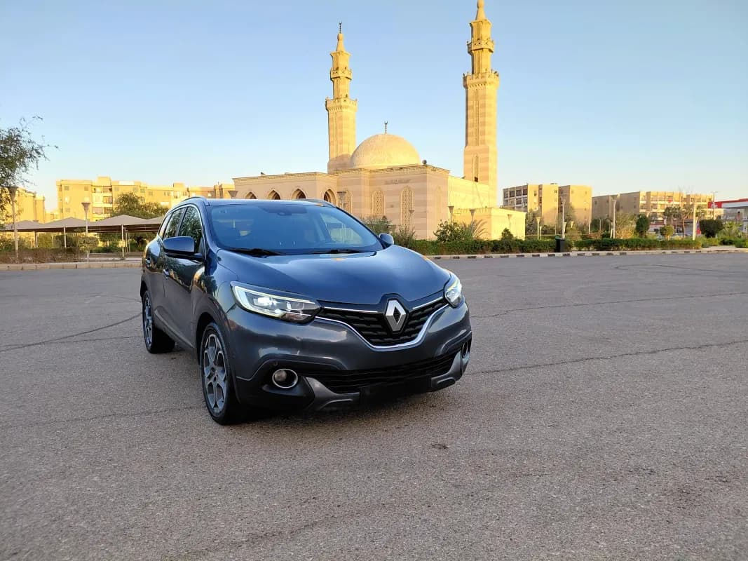 رينو كادجار 2019 سيجنتشر رمادي أوتوماتيك — مستعملة