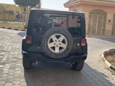 Jeep Wrangler 2017 Unlimited Freedom Black Automatic — Used - 3