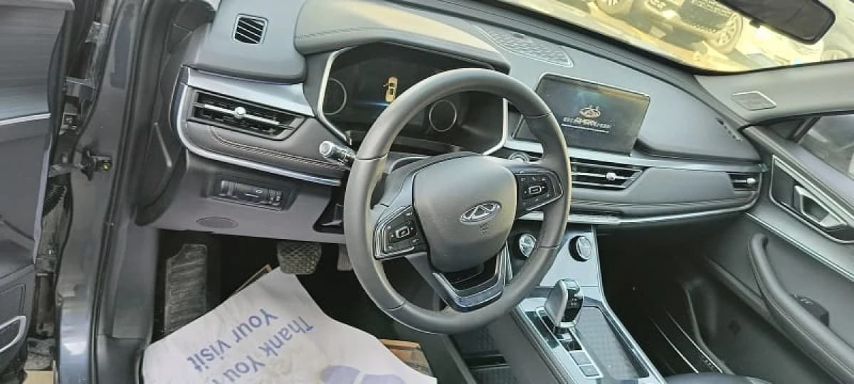Chery Tiggo 8 2025 لاكشري رمادي أوتوماتيك — مستعملة