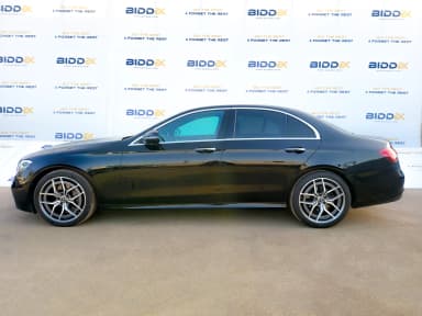 Mercedes-Benz E200 2022 AMG Fully Loaded Black Automatic — Used - 4