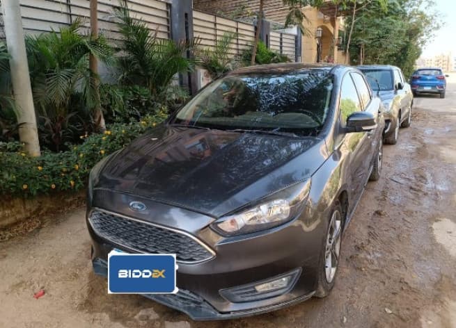 Ford Focus 2018 سبورت لاين رمادي أوتوماتيك — مستعملة
