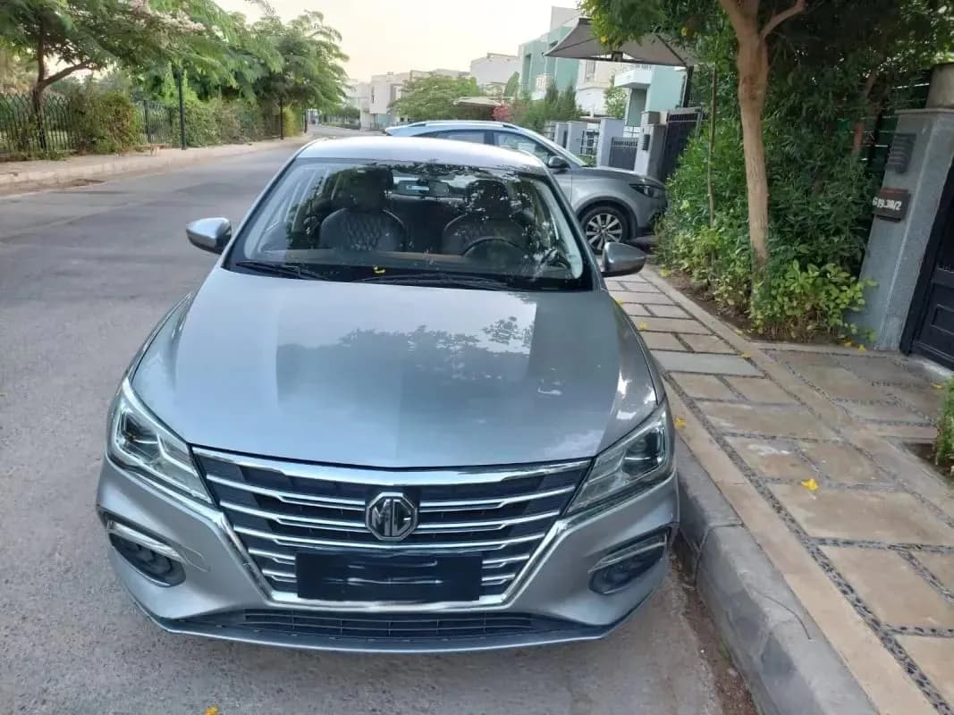 ام جي 5 2022