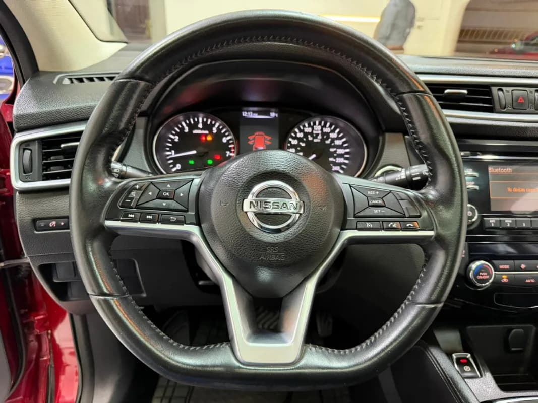 نيسان قاشقاي 2018 ان سبورت أحمر غامق أوتوماتيك — مستعملة