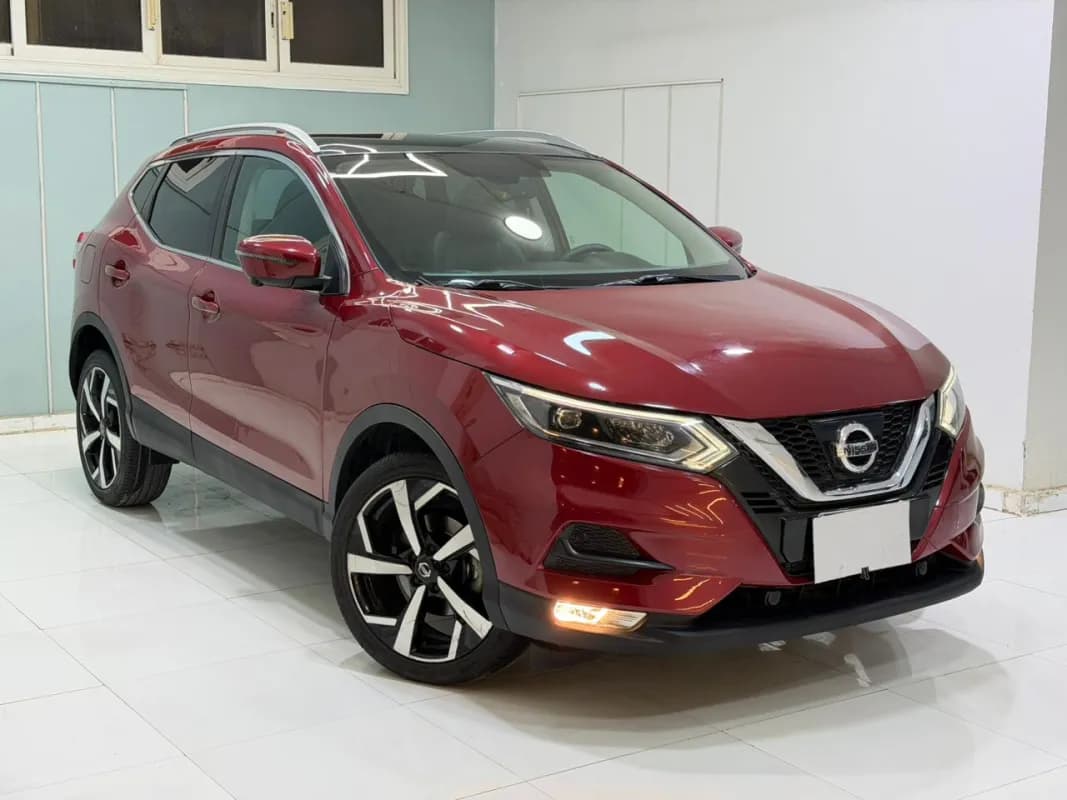نيسان قاشقاي 2018 ان سبورت أحمر غامق أوتوماتيك — مستعملة