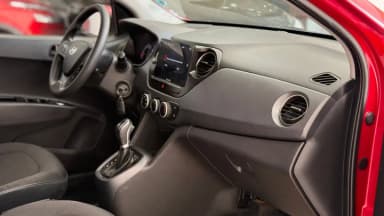 هيونداي I10 2017 هاي لاين أحمر غامق أوتوماتيك — مستعملة - 3