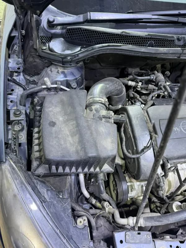 أوبل استرا 2010 اينجوي أزرق أوتوماتيك — مستعملة