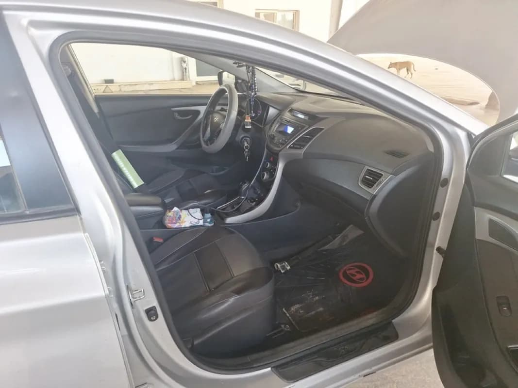 هيونداي النترا MD 2016 جي ال اوتومتك فضي أوتوماتيك — مستعملة