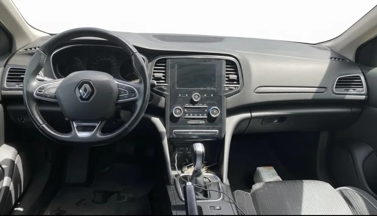 Renault Megane 2019 Signature  wo/wp Gray Automatic — Used