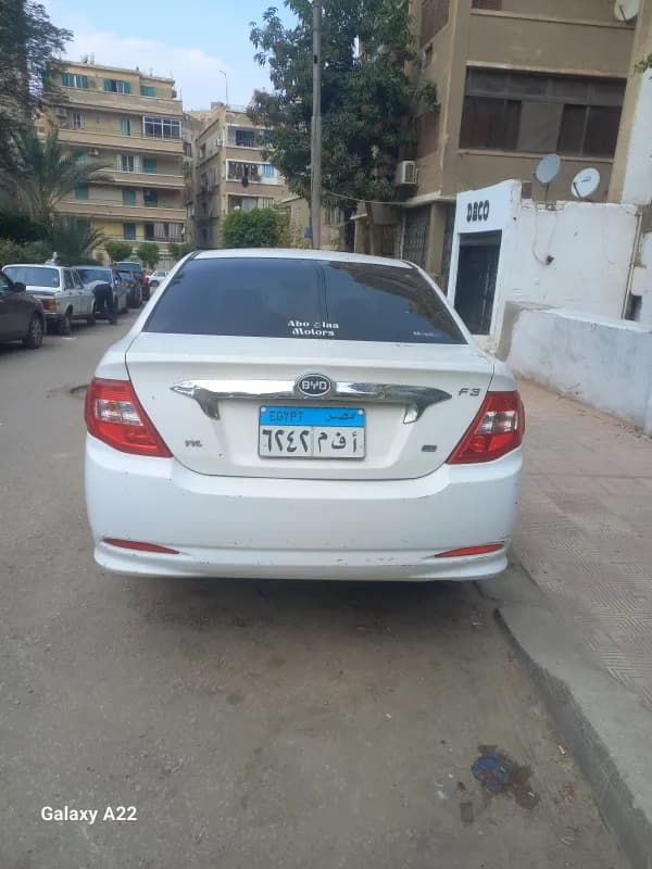 بي واي دي F3 2024 مانيوال أبيض مانيوال — مستعملة