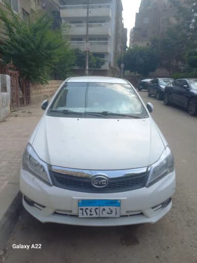 بي واي دي F3 2024 مانيوال أبيض مانيوال — مستعملة - 2