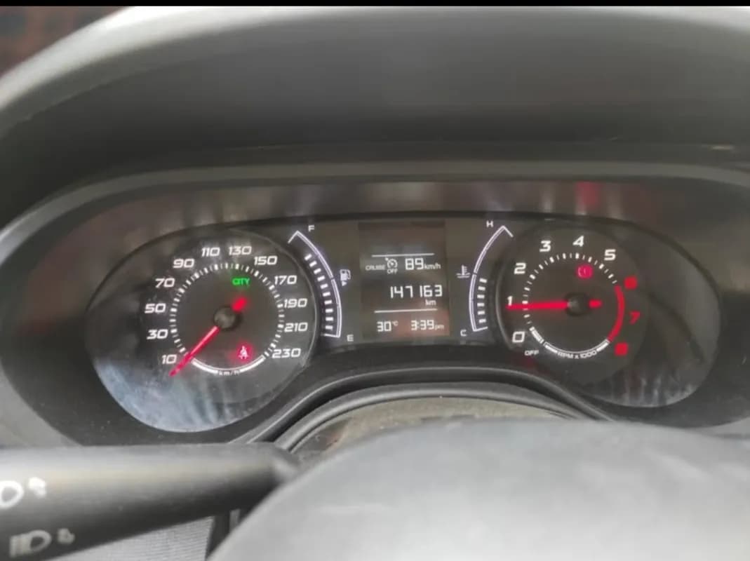 فيات تيبو 2021 بيز لاين أحمر غامق مانيوال — مستعملة