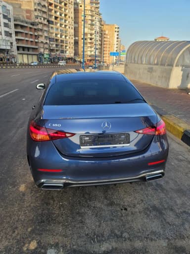  مرسيدس بنز  C180 2025 ايه ام جي سبيشيال ايديشين أزرق غامق أوتوماتيك — جديدة - 4