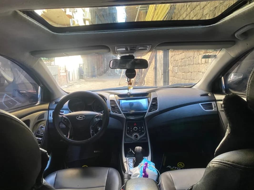 هيونداي النترا MD 2016 جي ال اوتومتك أسود أوتوماتيك — مستعملة