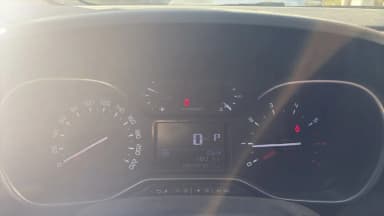 Citroen C3 Aircross 2020 Feel Red Automatic — Used - 4