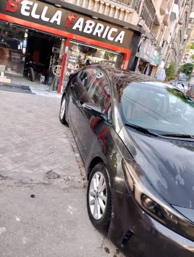 Kia Cerato 2018 LX FO Brown Automatic — Used - 3