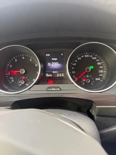 Volkswagen Tiguan 2022 Elegance  Gray Automatic — Used - 4