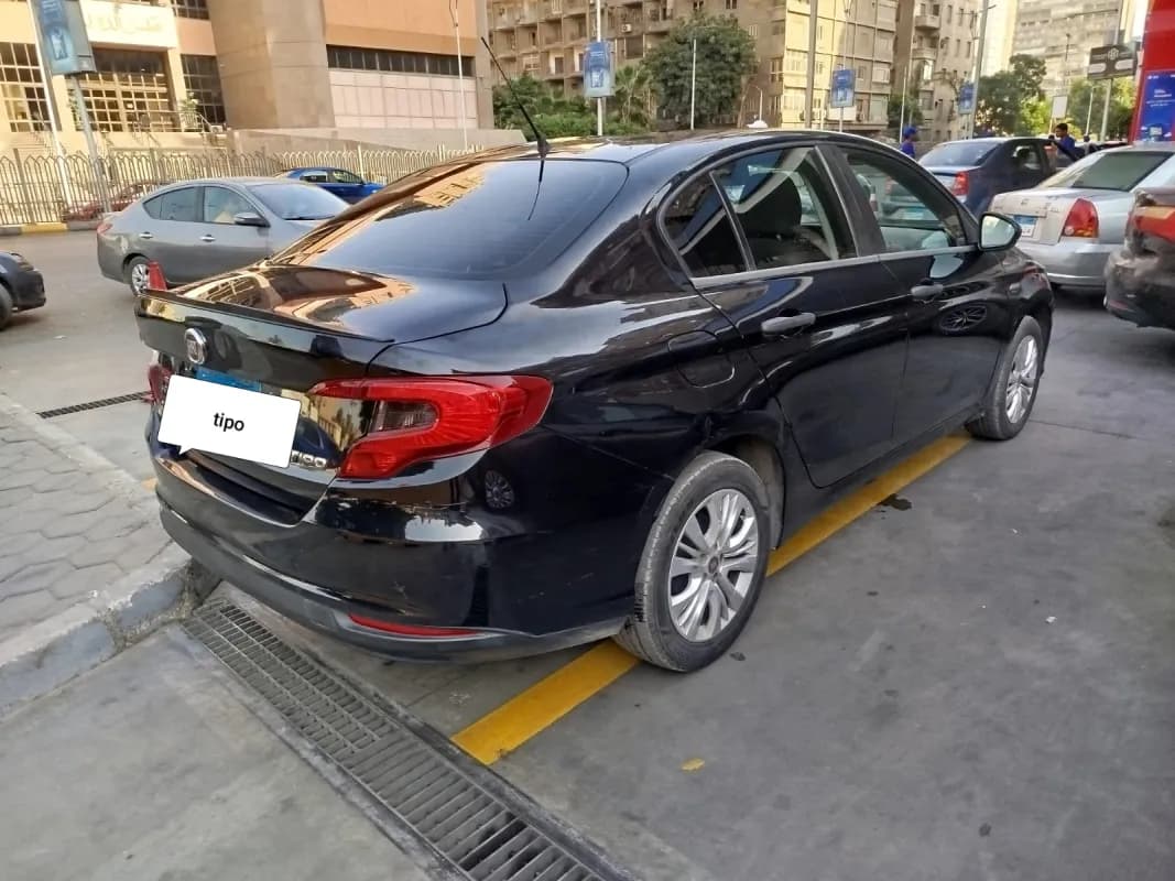 فيات تيبو 2021 بلس أسود أوتوماتيك — مستعملة