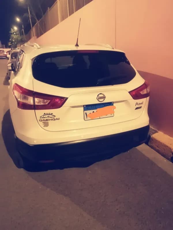 Nissan Qashqai 2015 Tekna Plus 4WD White Automatic — Used