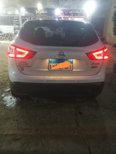Nissan Qashqai 2015 Tekna Plus 4WD White Automatic — Used - 3