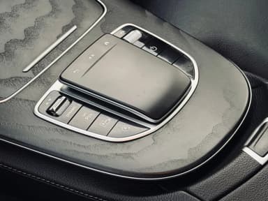 Mercedes-Benz E200 2023 AMG Black Automatic — Used - 3