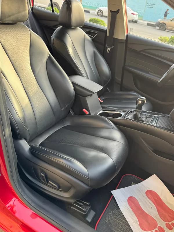 MG 5 2020 Luxury Red Automatic — Used