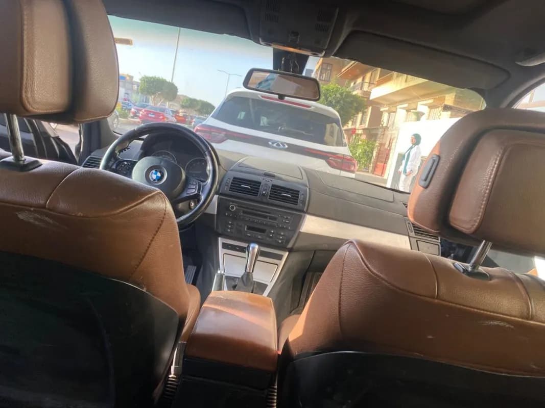 BMW X3 2010 X DRIVE Black Automatic — Used