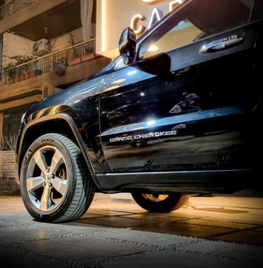 Jeep Grand Cherokee 2015 Limited  Black Automatic — Used - 4