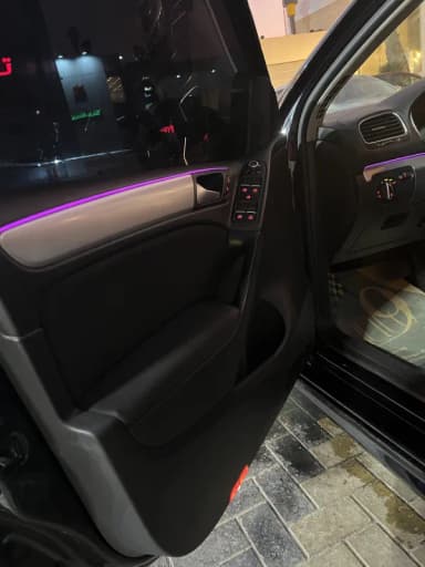 Volkswagen Golf 2011 Highline Black Automatic — Used - 2