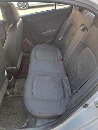 Hyundai Grand I10 2015 GL Silver Automatic — Used - 3