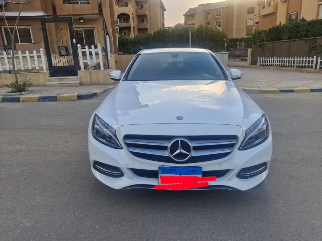 Mercedes-Benz C180 2015 Classic White Automatic — Used