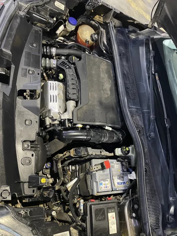 Peugeot 2008 2022 Active Gray Automatic — Used