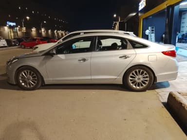 Hyundai Sonata 2018 Highline Silver Automatic — Used - 4