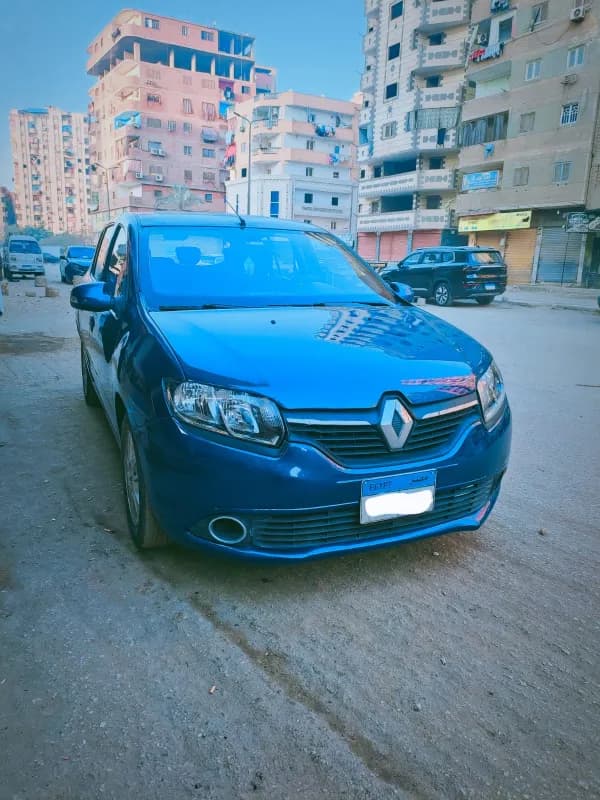 رينو سانديرو 2014 هاي لاين  أزرق مانيوال — مستعملة