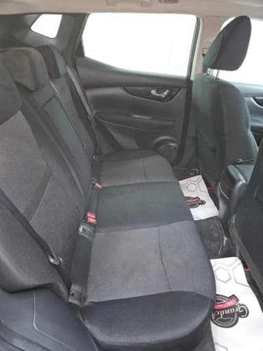 Nissan Qashqai 2015 Tekna Gray Automatic — Used - 2