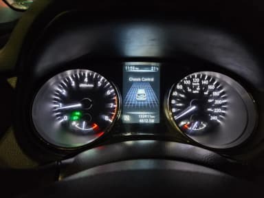 Nissan Qashqai 2015 Tekna Gray Automatic — Used - 4