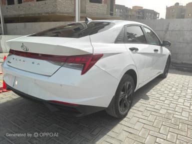 هيونداي النترا CN7 2021 سمارت بلس أبيض أوتوماتيك — مستعملة - 3