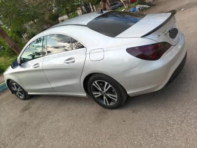 Mercedes-Benz CLA 180 2018 AMG Silver Automatic — Used - 4