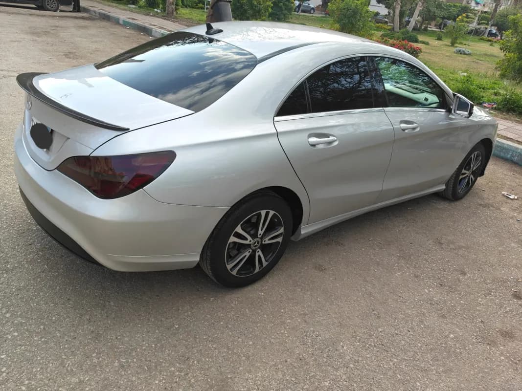 Mercedes-Benz CLA 180 2018 AMG Silver Automatic — Used