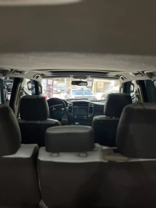 Mitsubishi Pajero 2015 Highline White Automatic — Used