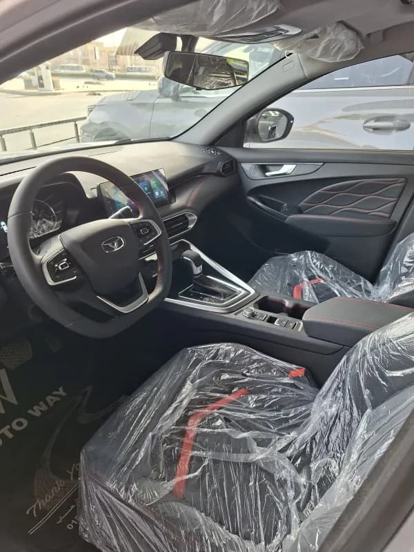كايي اي 5 2027 بريميوم أسود أوتوماتيك — جديدة