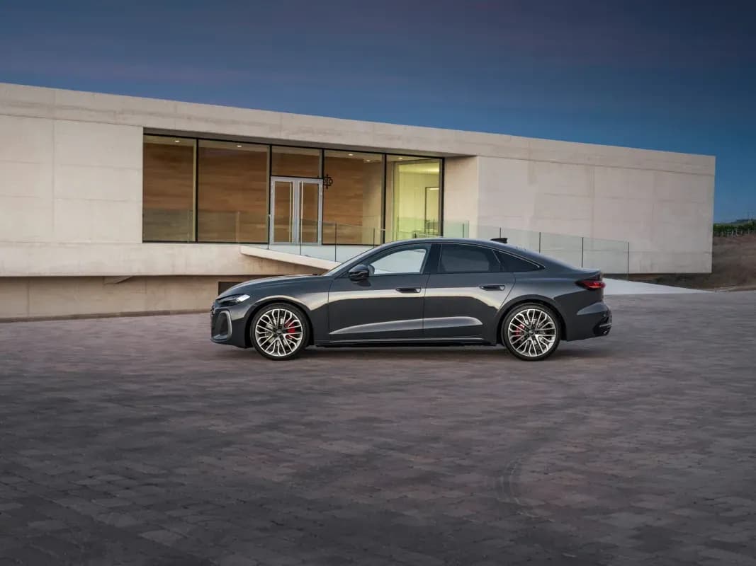 Audi A5 2026 S-Line Plus Gray Dual Clutch — New