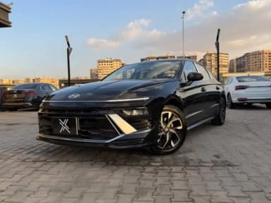 هيونداي إلنترا سي ان 7 2025 سمارت بلس أسود أوتوماتيك — جديدة - 2