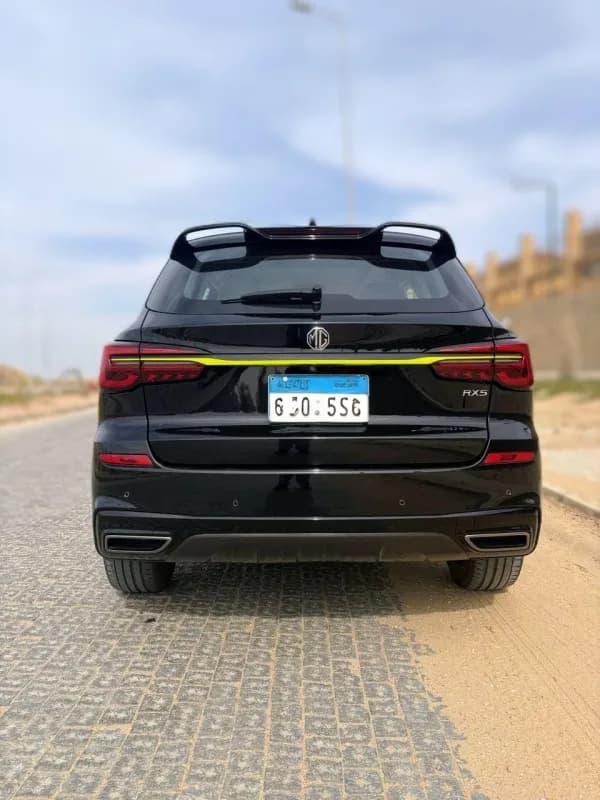 ام جي ار اكس 5 2024 بلاك ايدشن أسود أوتوماتيك — مستعملة