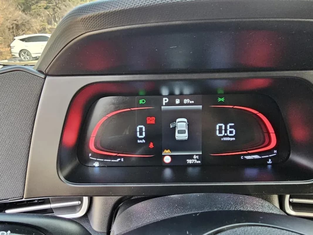 هيونداي إلنترا سي ان 7 2025 ريد لاين أحمر غامق أوتوماتيك — مستعملة