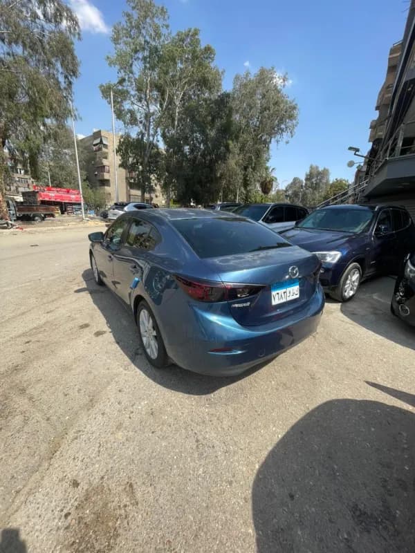 Mazda 3 2017 S Premium Dark Blue Automatic — Used