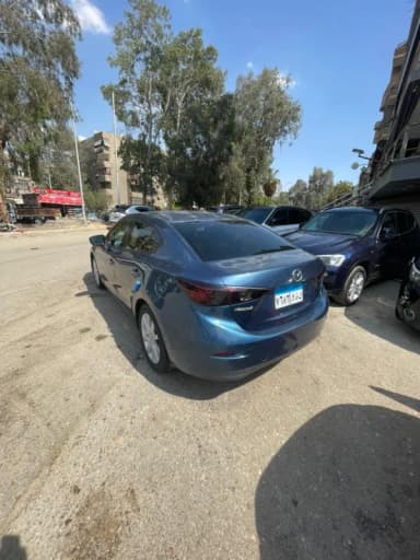 Mazda 3 2017 S Premium Dark Blue Automatic — Used - 2