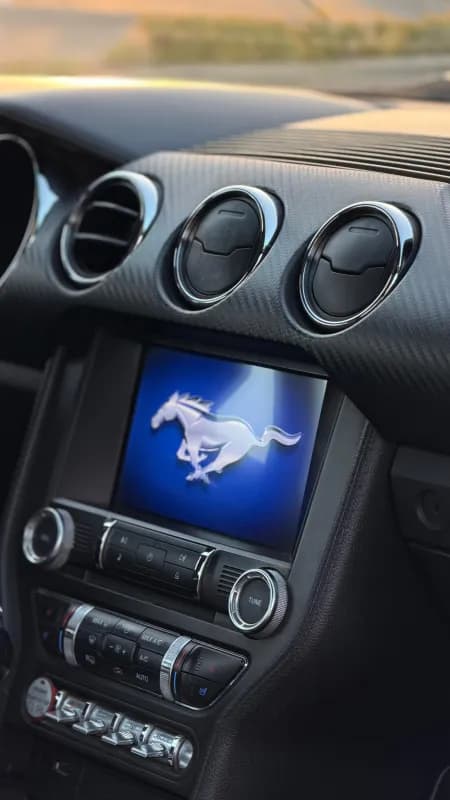 Ford Mustang 2015 V6 Fiord Blue Automatic — Used