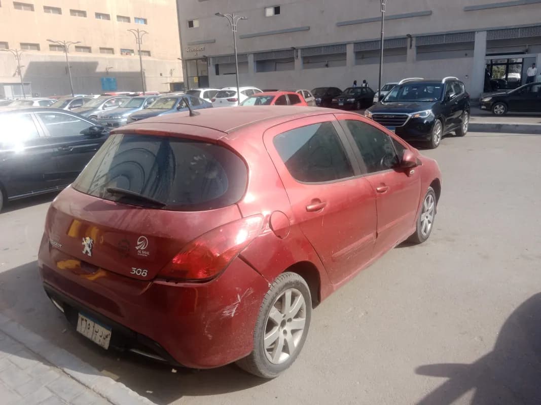 Peugeot 308 2011 Sportium Red Automatic — Used