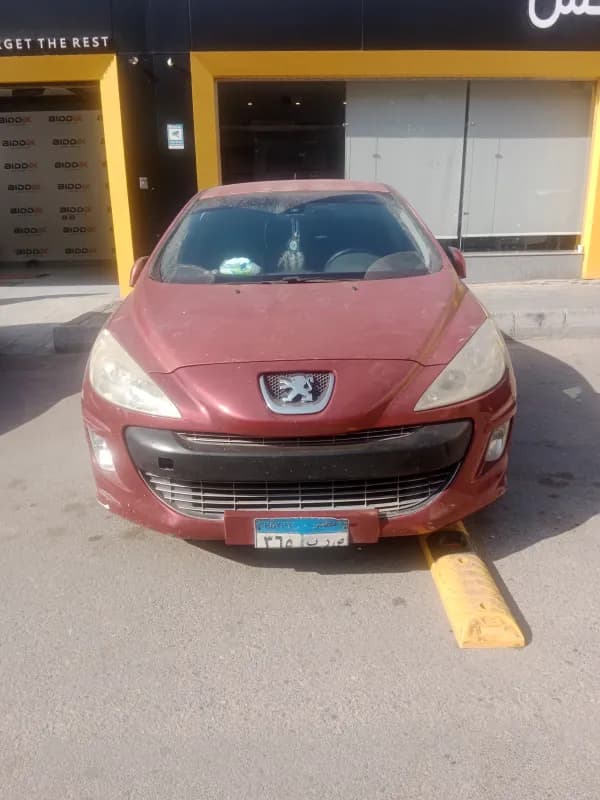 Peugeot 308 2011 Sportium Red Automatic — Used