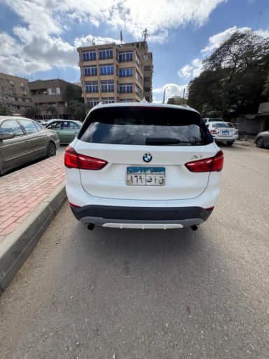بي ام دبليو X1 2018 اس داريف أبيض أوتوماتيك — مستعملة - 2